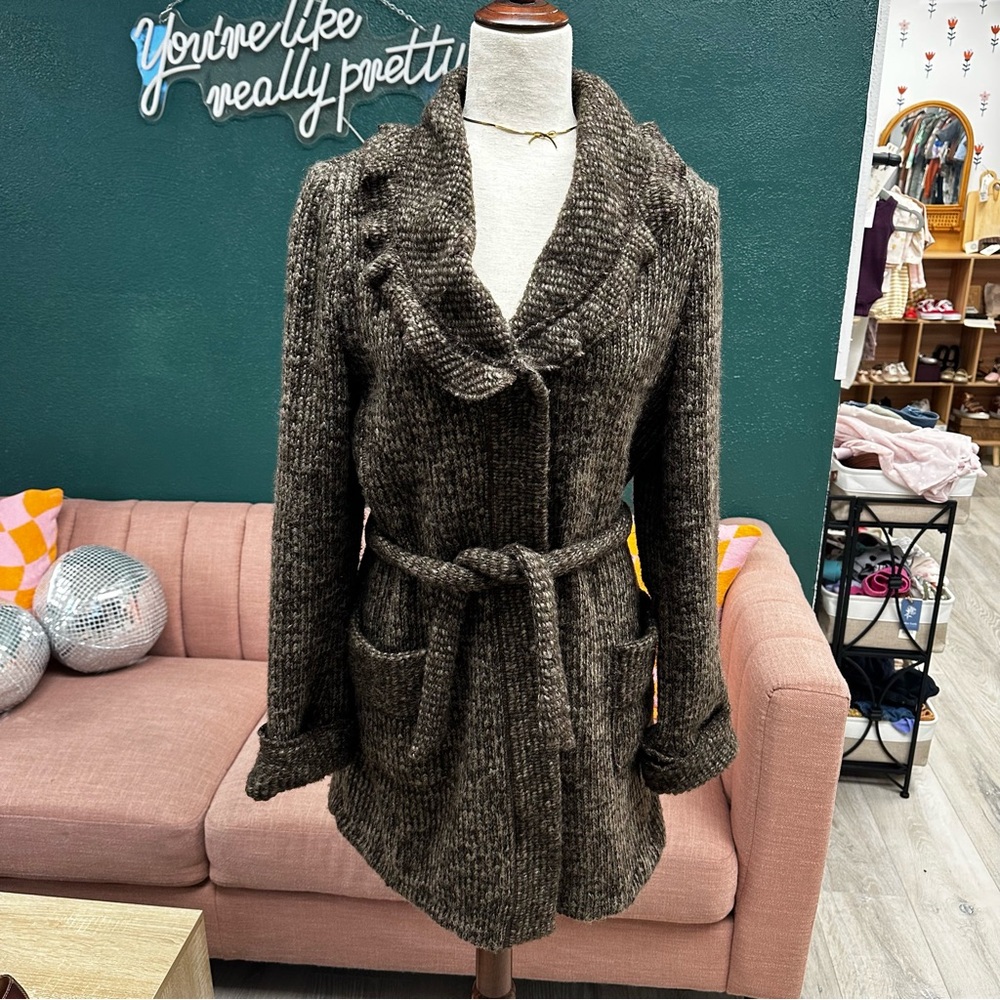 Brown wool Italian cardigan sweater with belt